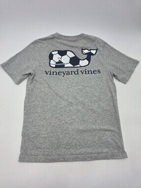 Vineyard Vines boys' soccer whale tee size S